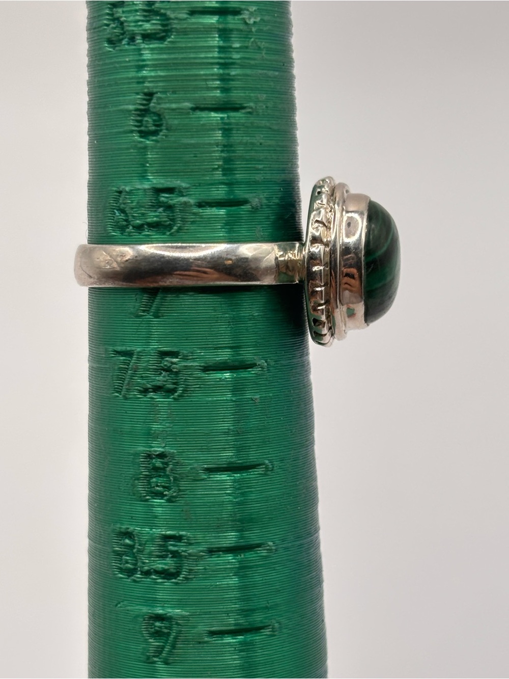 925 Sterling Silver Malachite Ring Green Gemstone Ring Size 7 - Picture 2 of 4